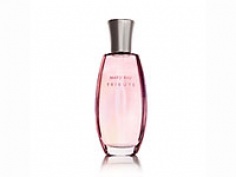Парфюмерная вода «Мэри Кэй Трибьют» Mary Kay Tribute® Eau de Parfume, 47 ml Потворствуя желаниям Загадочный аромат Востока, благоухающий цветочными нотами, изящно инкрустирован свежестью цитрусовых и Розовой розой Техаса. 
